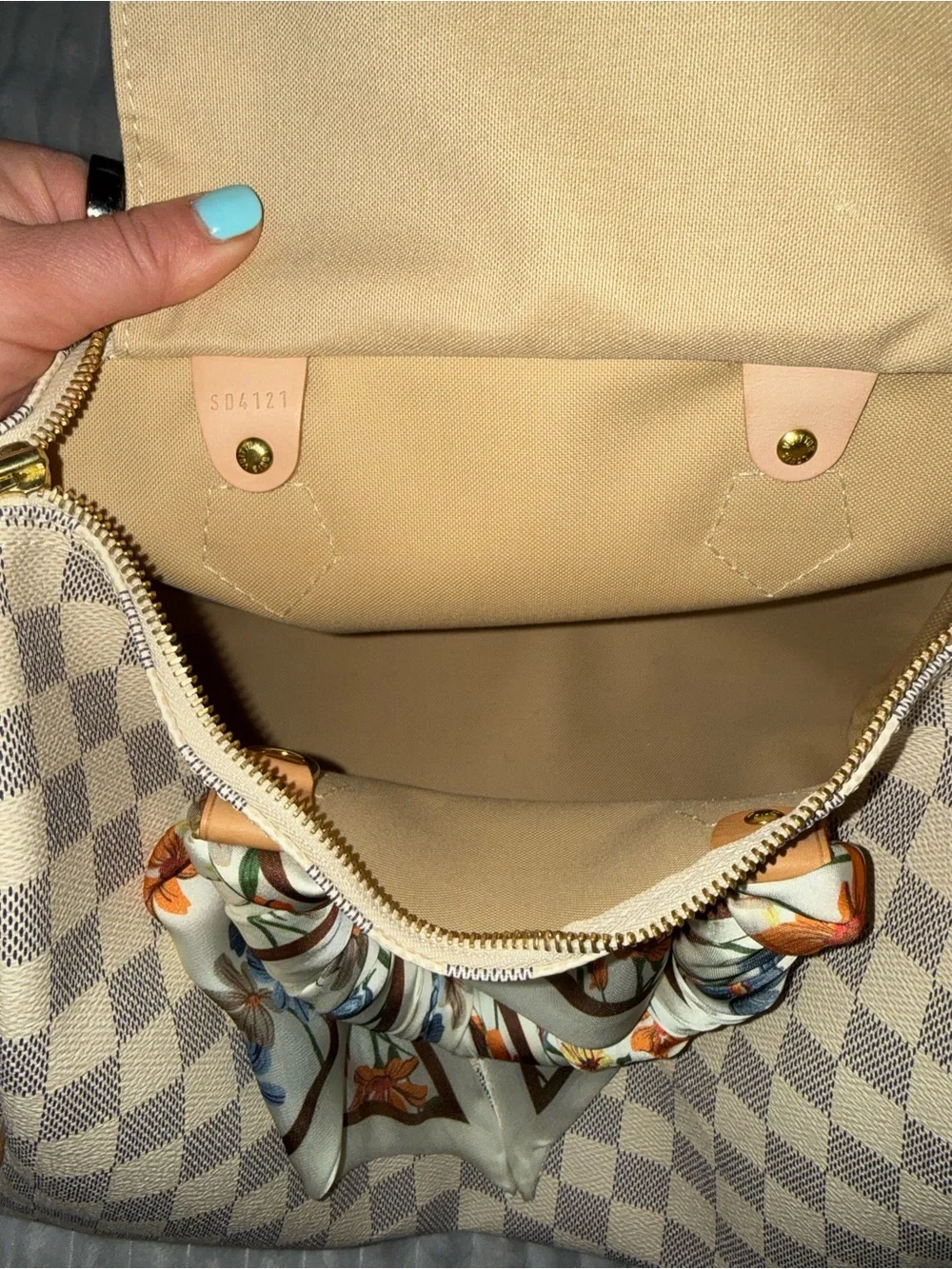 🎉SOLD🎉 Louis Vuitton Speedy 30 in Damier Azur - Picture 3 of 15